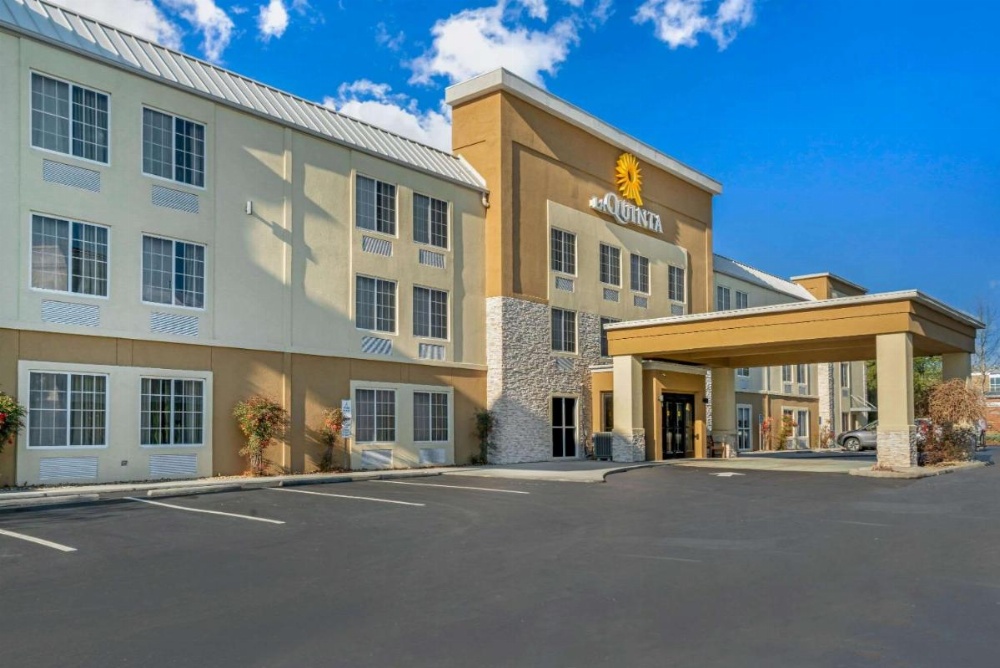 La Quinta Inn & Suites by Wyndham Knoxville North I-75 Image 26
