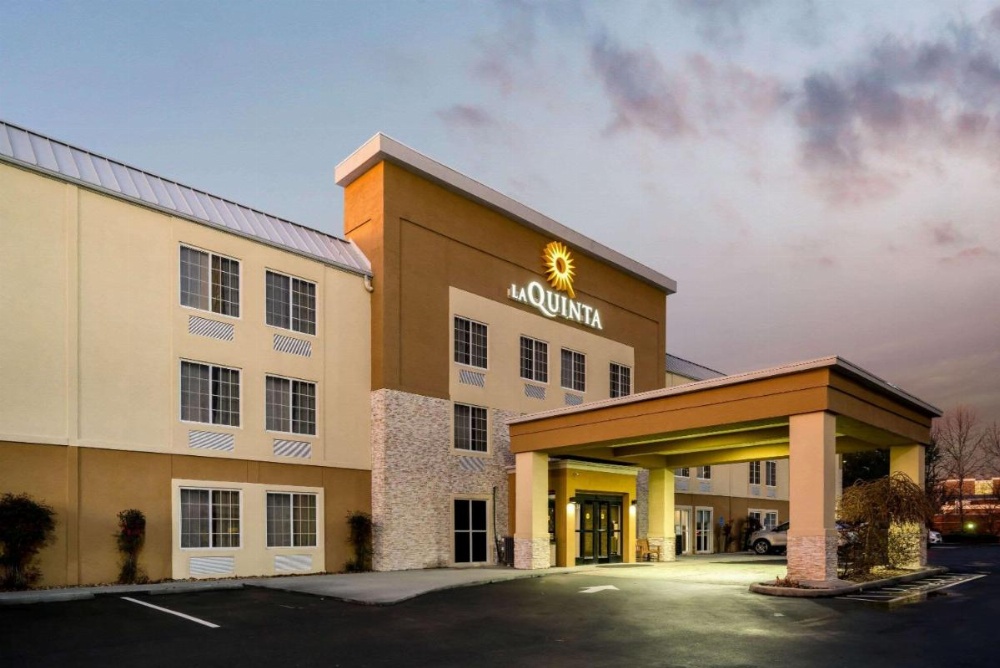 La Quinta Inn & Suites by Wyndham Knoxville North I-75 Image 28