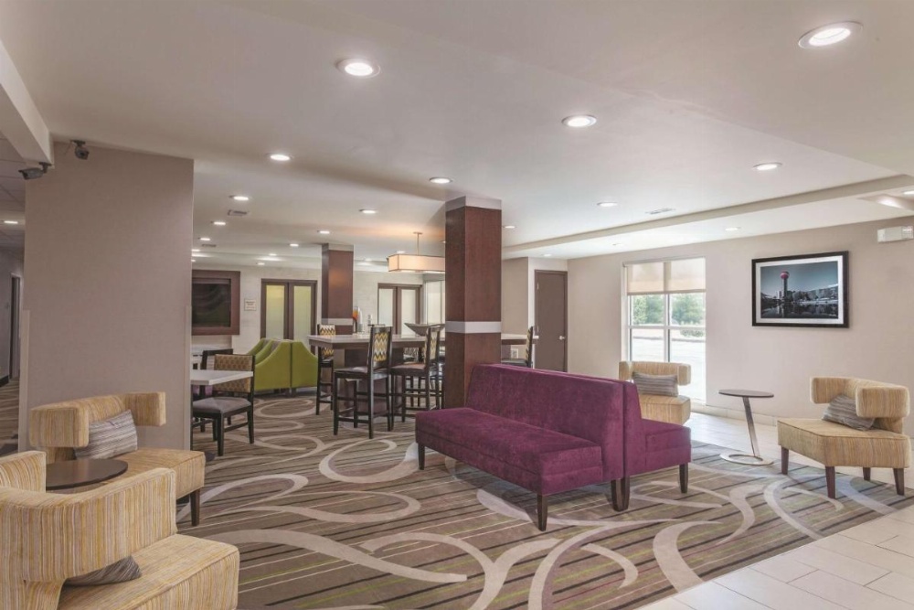 La Quinta Inn & Suites by Wyndham Knoxville North I-75 Image 45