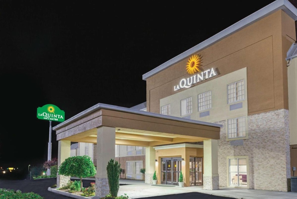 La Quinta Inn & Suites by Wyndham Knoxville North I-75 Image 50
